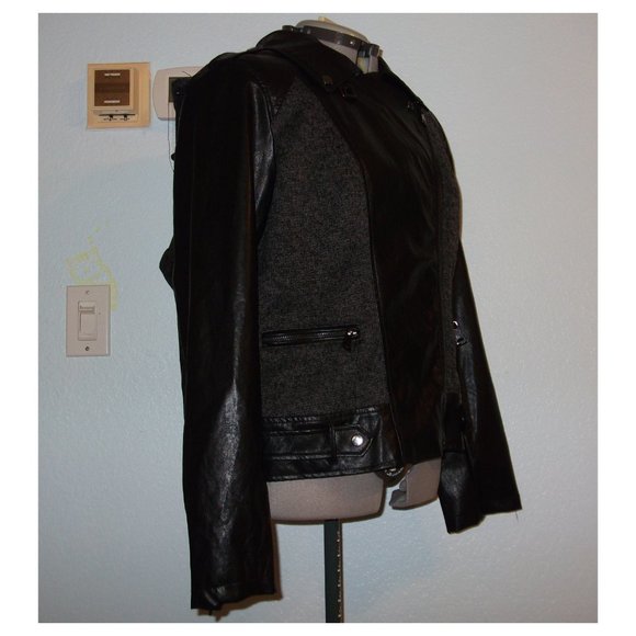 Triple Star Size XL Black Buckle Moto Jacket - Picture 6 of 16